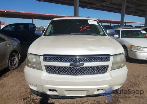 2008 Chevrolet Tahoe Ltz z USA, uszkodzony, nr VIN 1GNFC13J48R196745